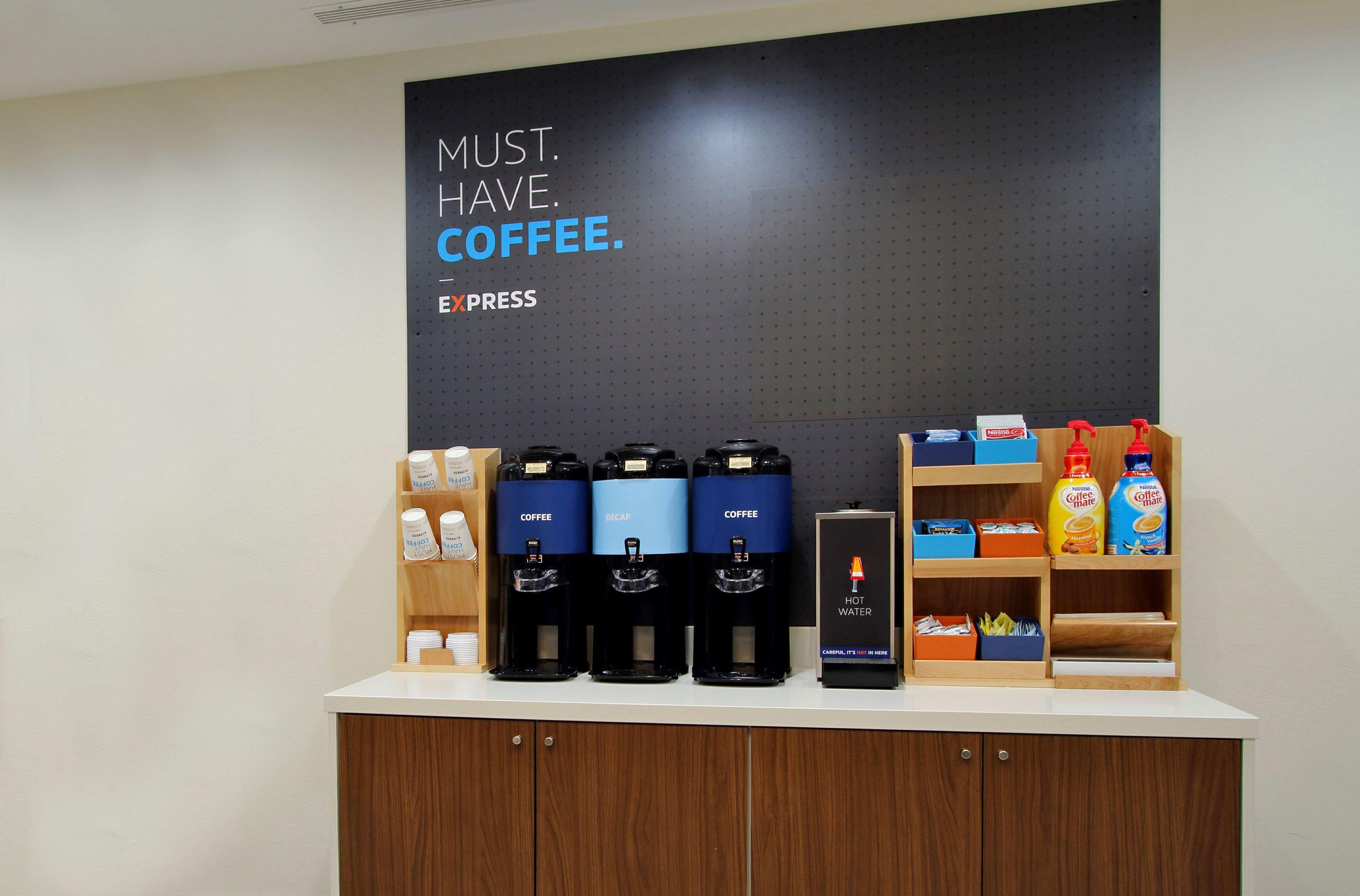 Express & - Airport By Ihg